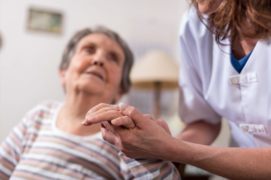 Estrategias para la Hospitalización a Domicilio: Un Enfoque Innovador para la Atención Médica